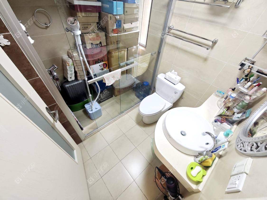 镇江世纪豪都在售二手房源室内图_小牛看房