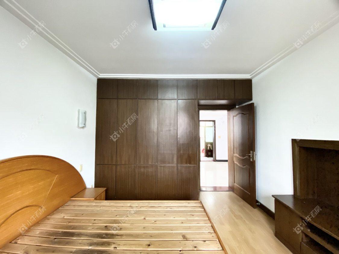 镇江玉乳泉小区在售二手房源室内图_小牛看房