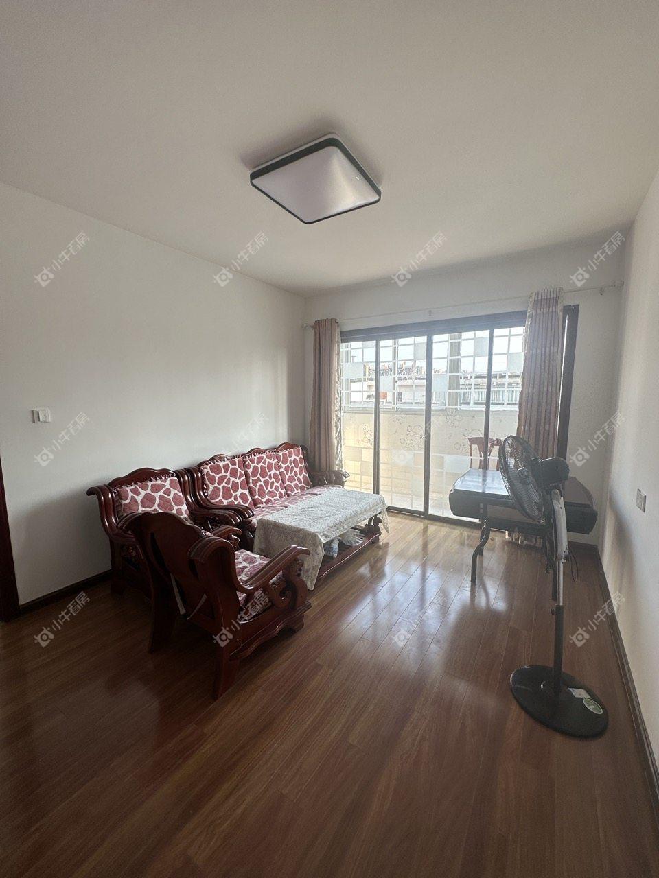 镇江乾泽园在租房源室内图_小牛看房