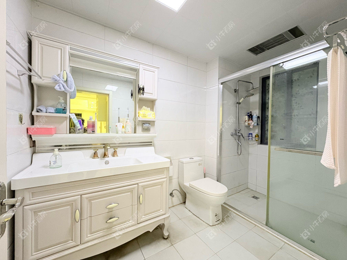 镇江华都锦城在售二手房源室内图_小牛看房