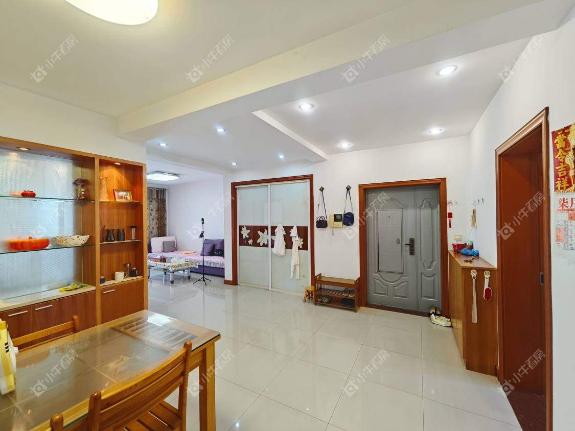 镇江江南嘉园在售二手房源室内图_小牛看房