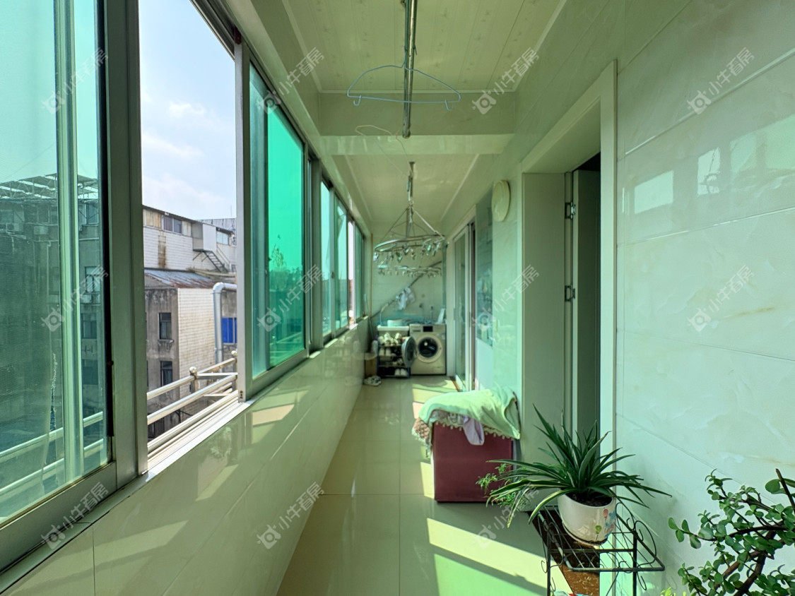 镇江玉泉路在售二手房源室内图_小牛看房