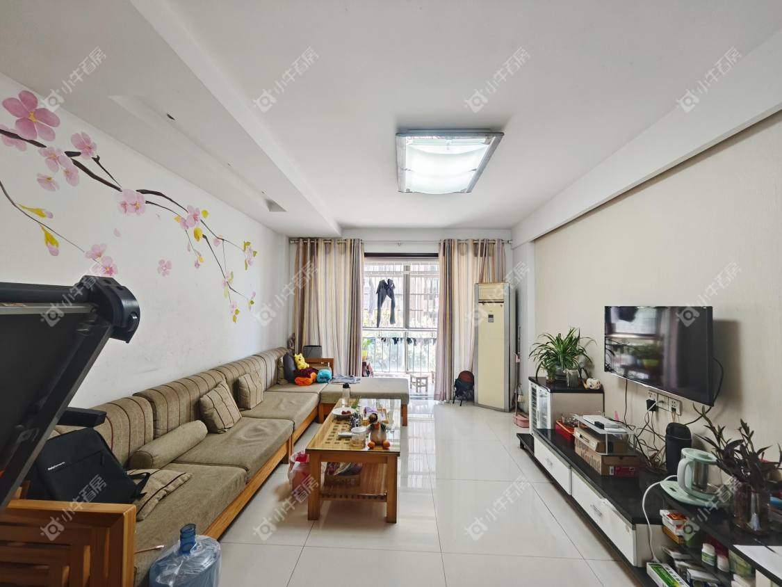 镇江水岸春天在售二手房源室内图_小牛看房