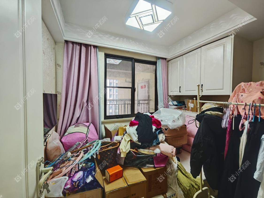 镇江华都幸福里在售二手房源室内图_小牛看房