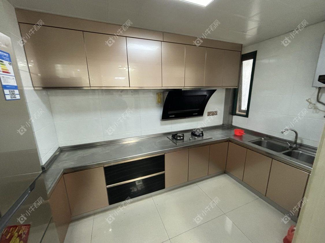 镇江欧洲城在售二手房源室内图_小牛看房