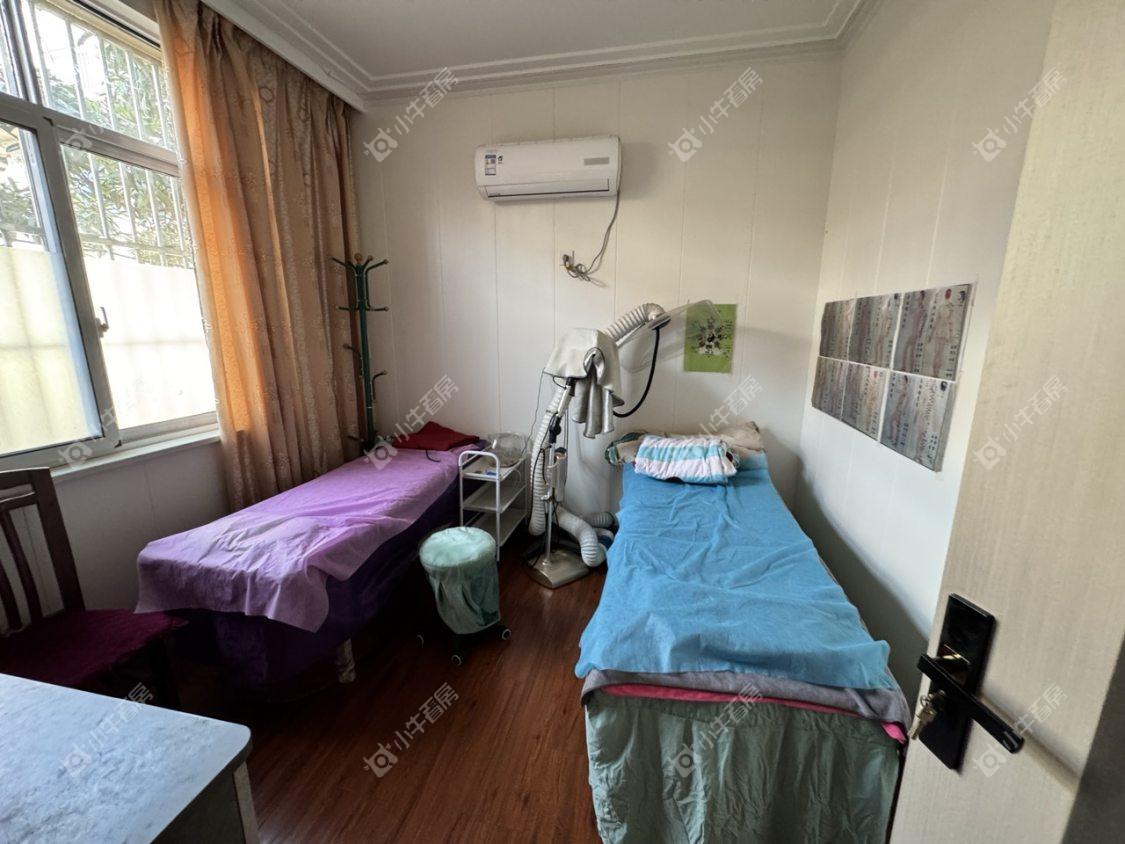 镇江锦湖新村在售二手房源室内图_小牛看房