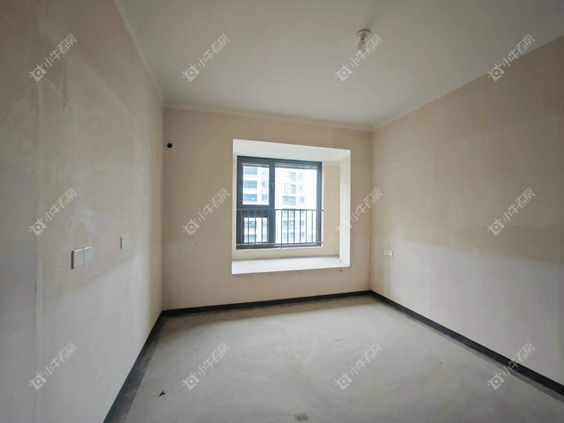 镇江中海时代都会在售二手房源室内图_小牛看房