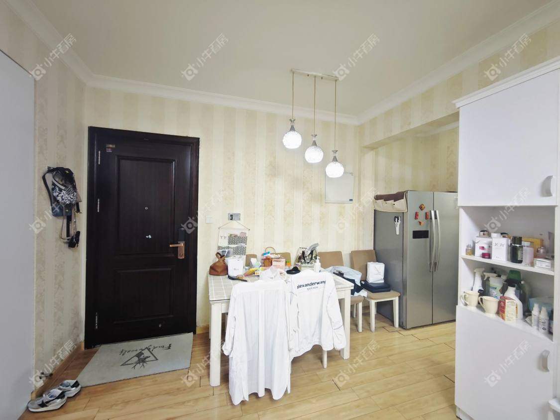 镇江碧桂园在售二手房源室内图_小牛看房