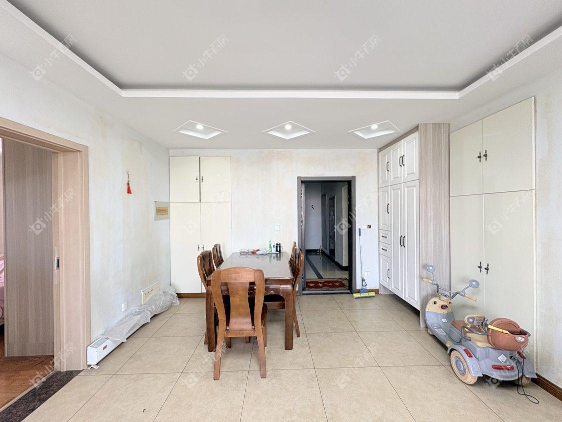 镇江水岸春天在售二手房源室内图_小牛看房