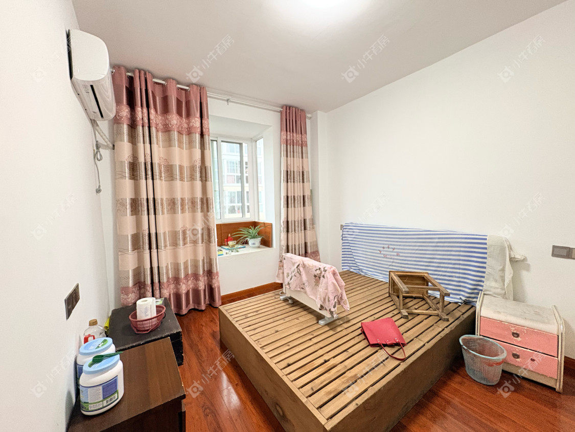 镇江凰嘉花苑在售二手房源室内图_小牛看房