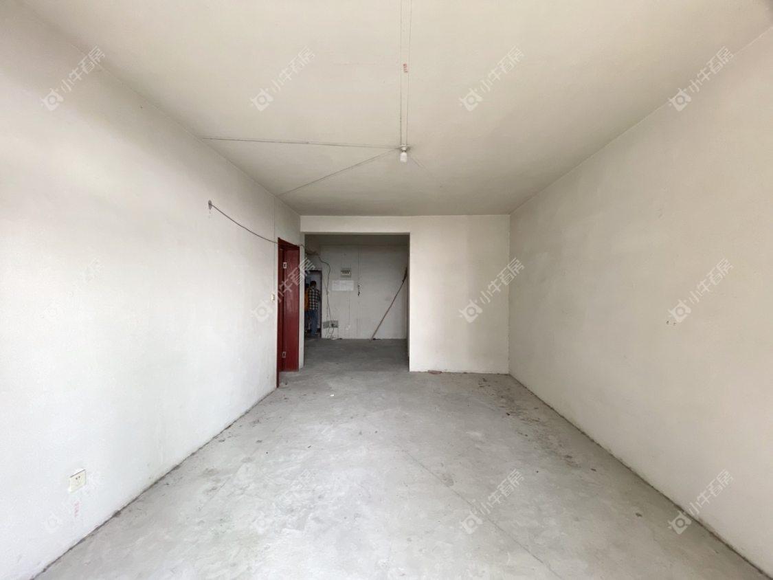 镇江嘉荟新城在售二手房源室内图_小牛看房