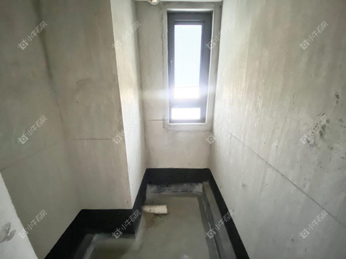 镇江碧桂园樾府在售二手房源室内图_小牛看房