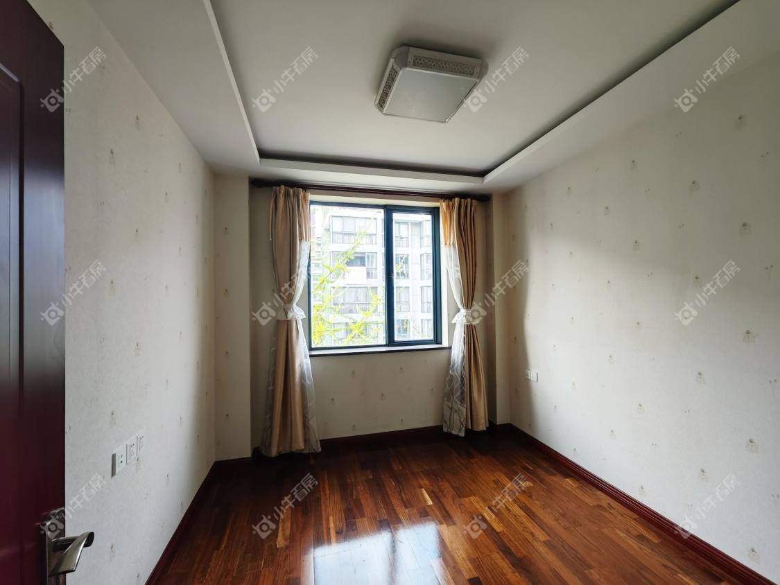 镇江天波城在售二手房源室内图_小牛看房