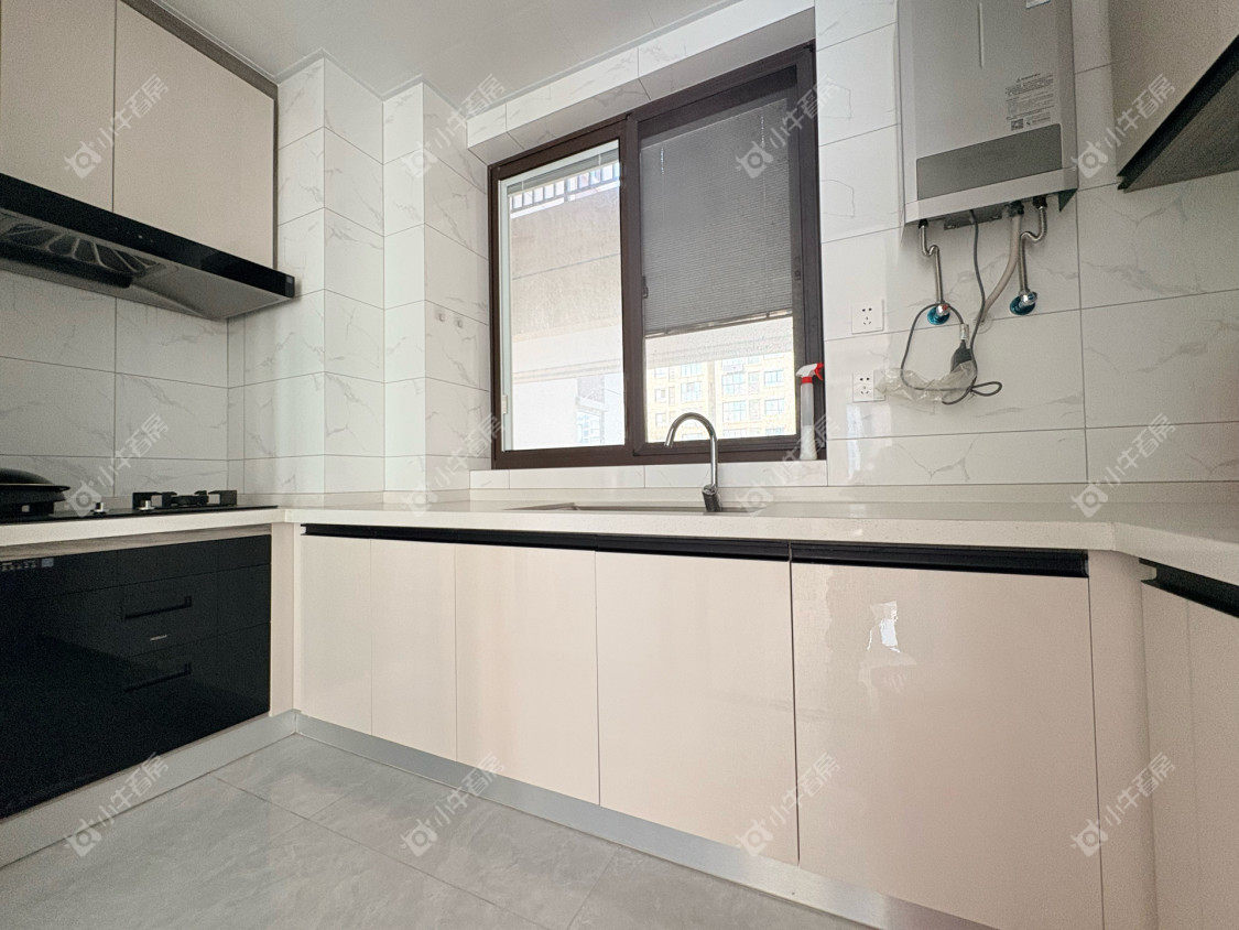 镇江荣城国际（中央公馆）在售二手房源室内图_小牛看房