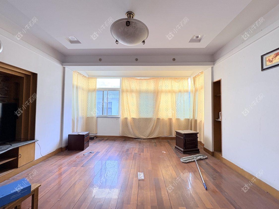 镇江全州镇东风村在售二手房源室内图_小牛看房