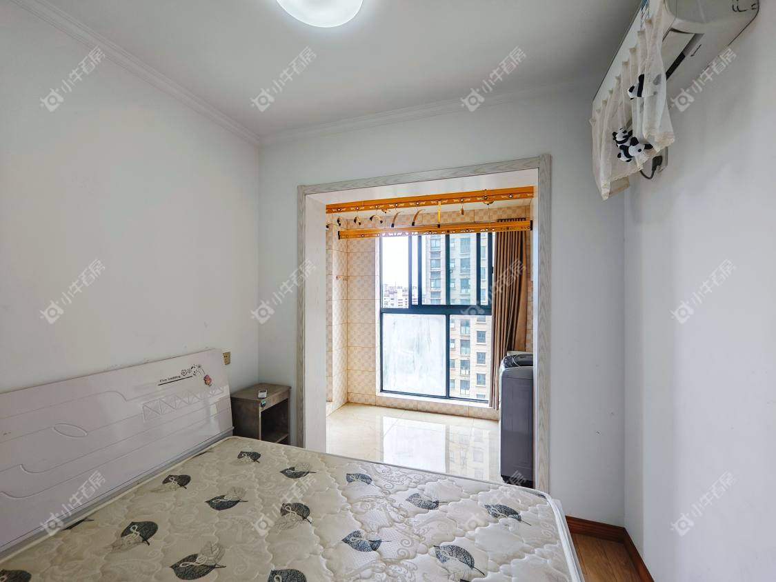 镇江荣城国际一期在售二手房源室内图_小牛看房