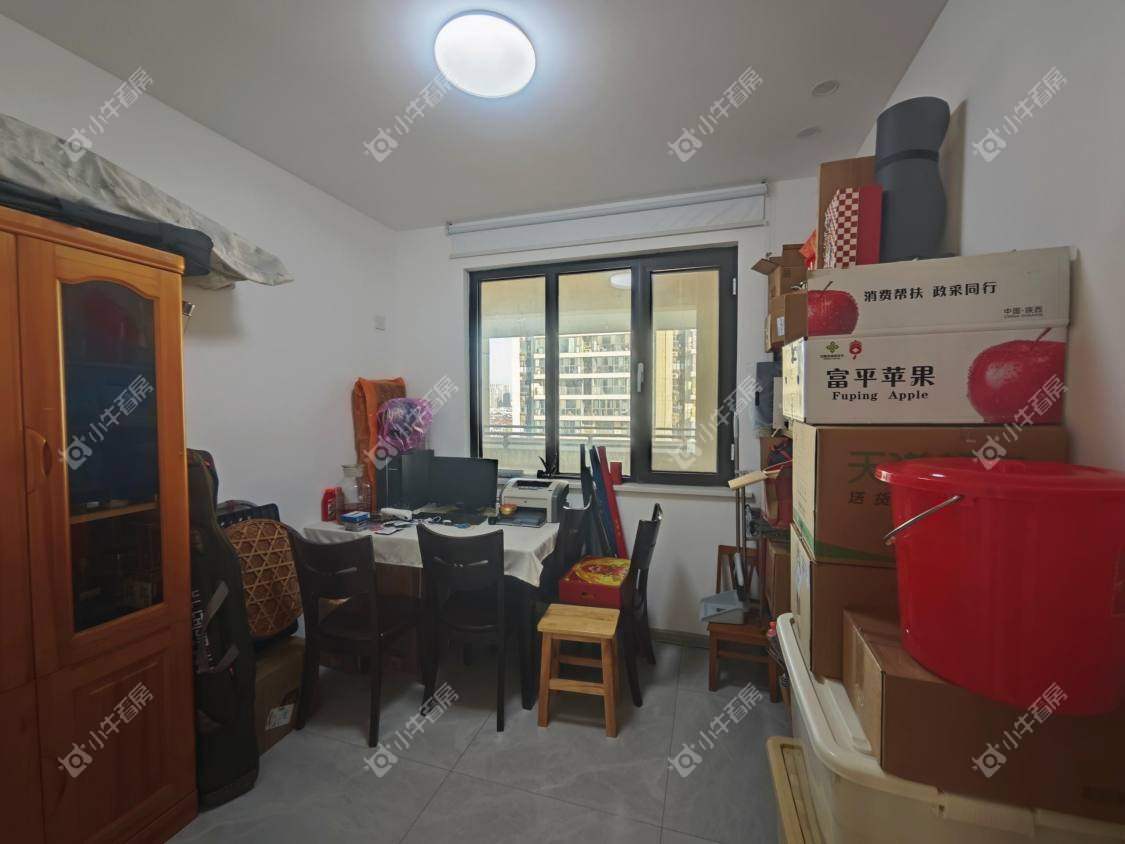 镇江凤熹台在售二手房源室内图_小牛看房