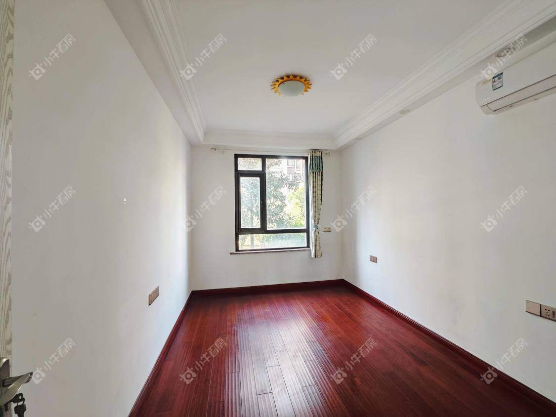 镇江滨河凤凰城在售二手房源室内图_小牛看房