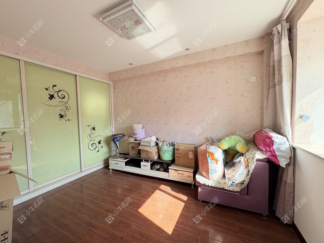 镇江锦尚名都在售二手房源室内图_小牛看房