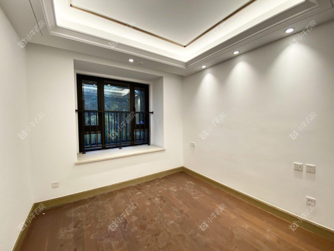 镇江红星天铂在售二手房源室内图_小牛看房