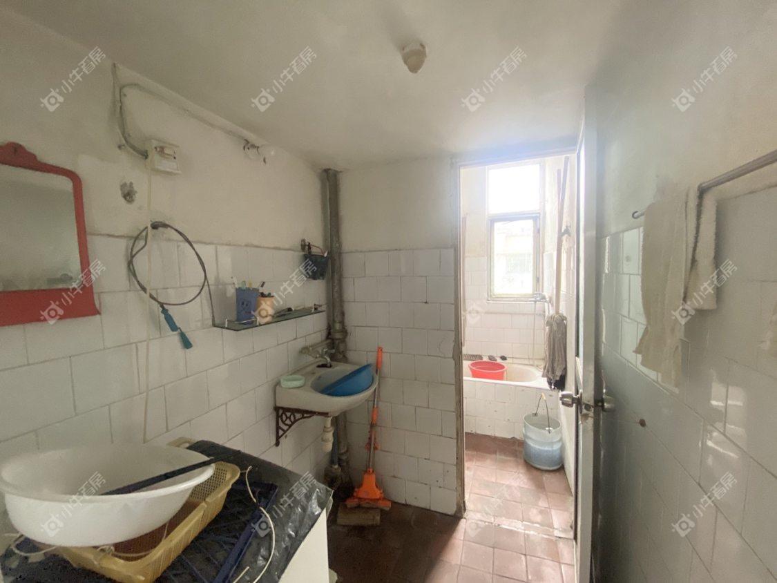 镇江华南新村在售二手房源室内图_小牛看房