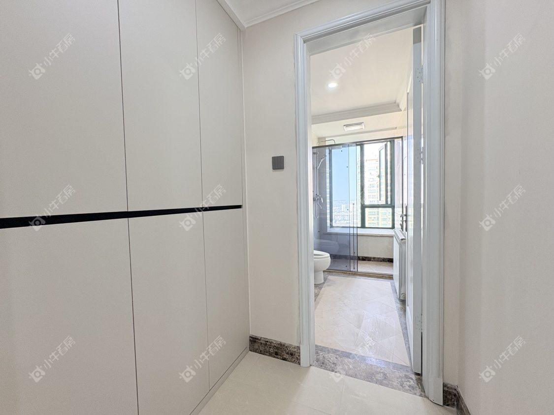 镇江恒大名都一期在售二手房源室内图_小牛看房