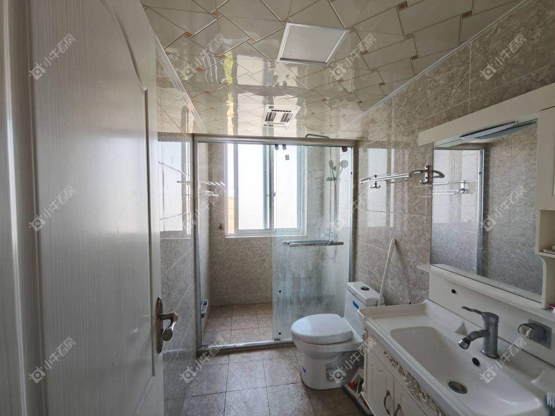 镇江众悦华城在售二手房源室内图_小牛看房