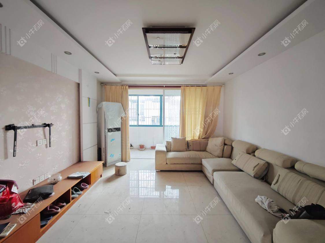 镇江曲园小区在售二手房源室内图_小牛看房