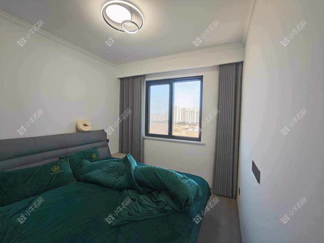 镇江融创华南映在售二手房源室内图_小牛看房