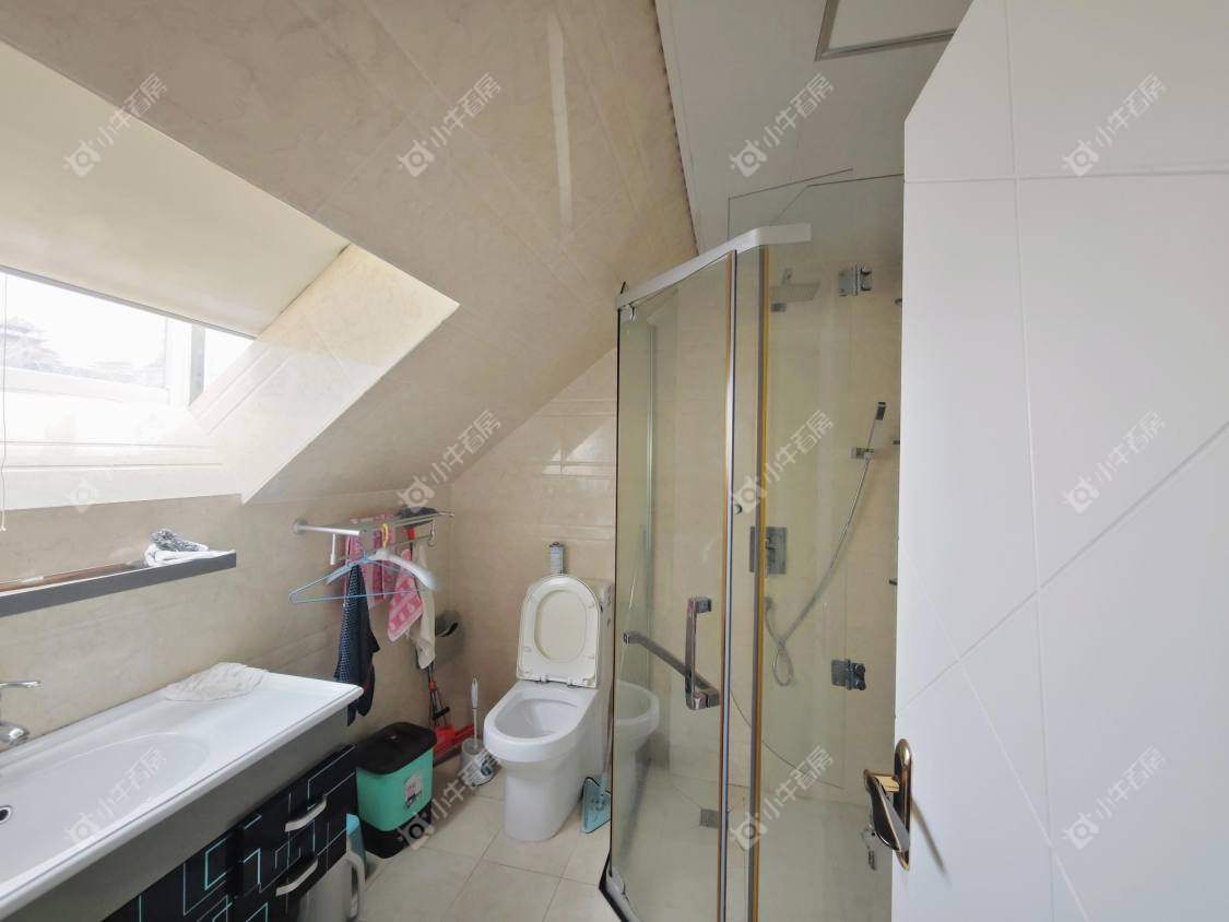 镇江凤翔花园在售二手房源室内图_小牛看房