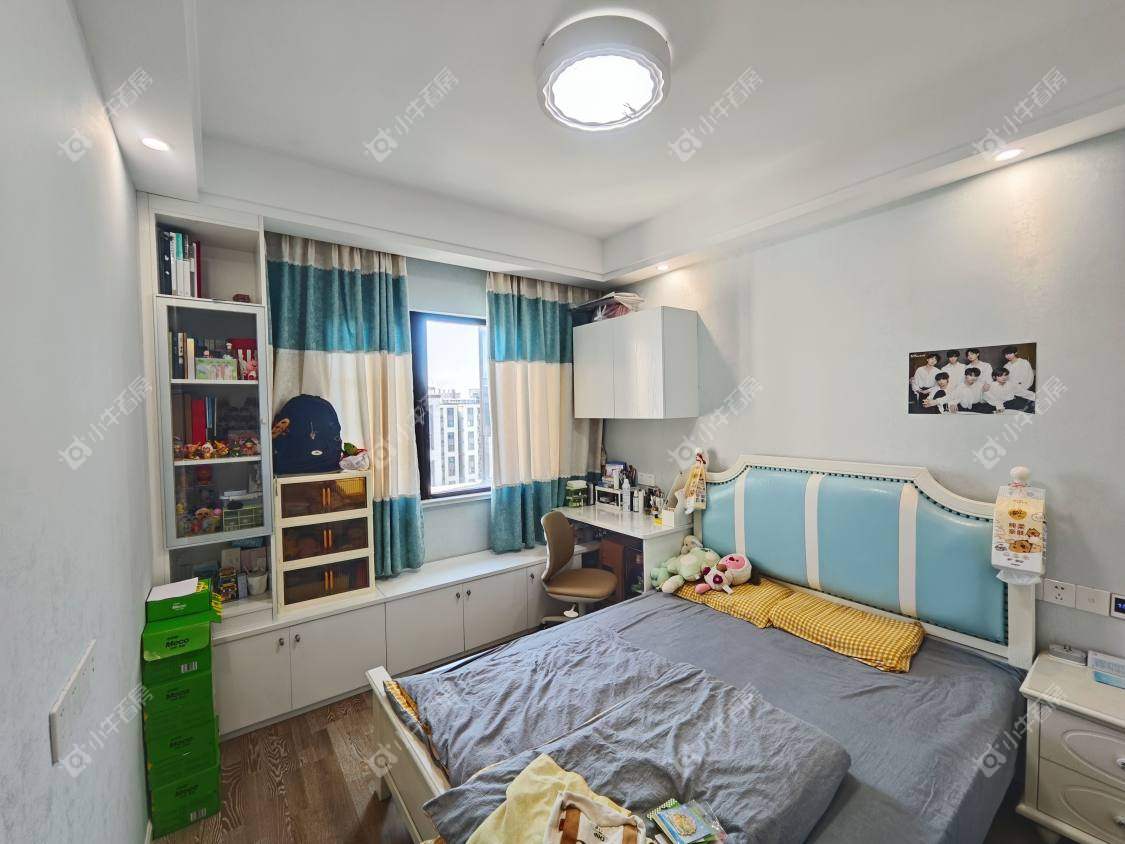 镇江滨河凤凰城在售二手房源室内图_小牛看房