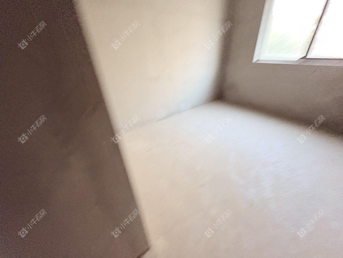 镇江和园在售二手房源室内图_小牛看房