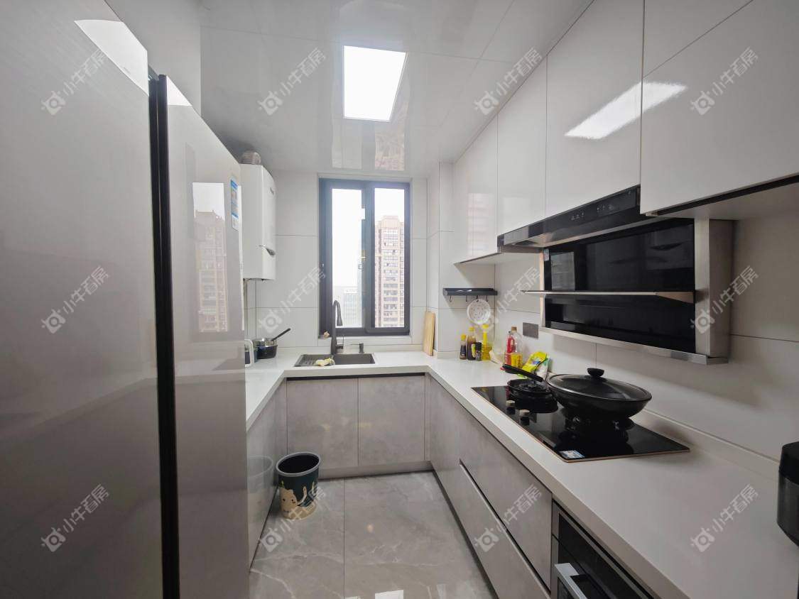 镇江汇金天地在售二手房源室内图_小牛看房