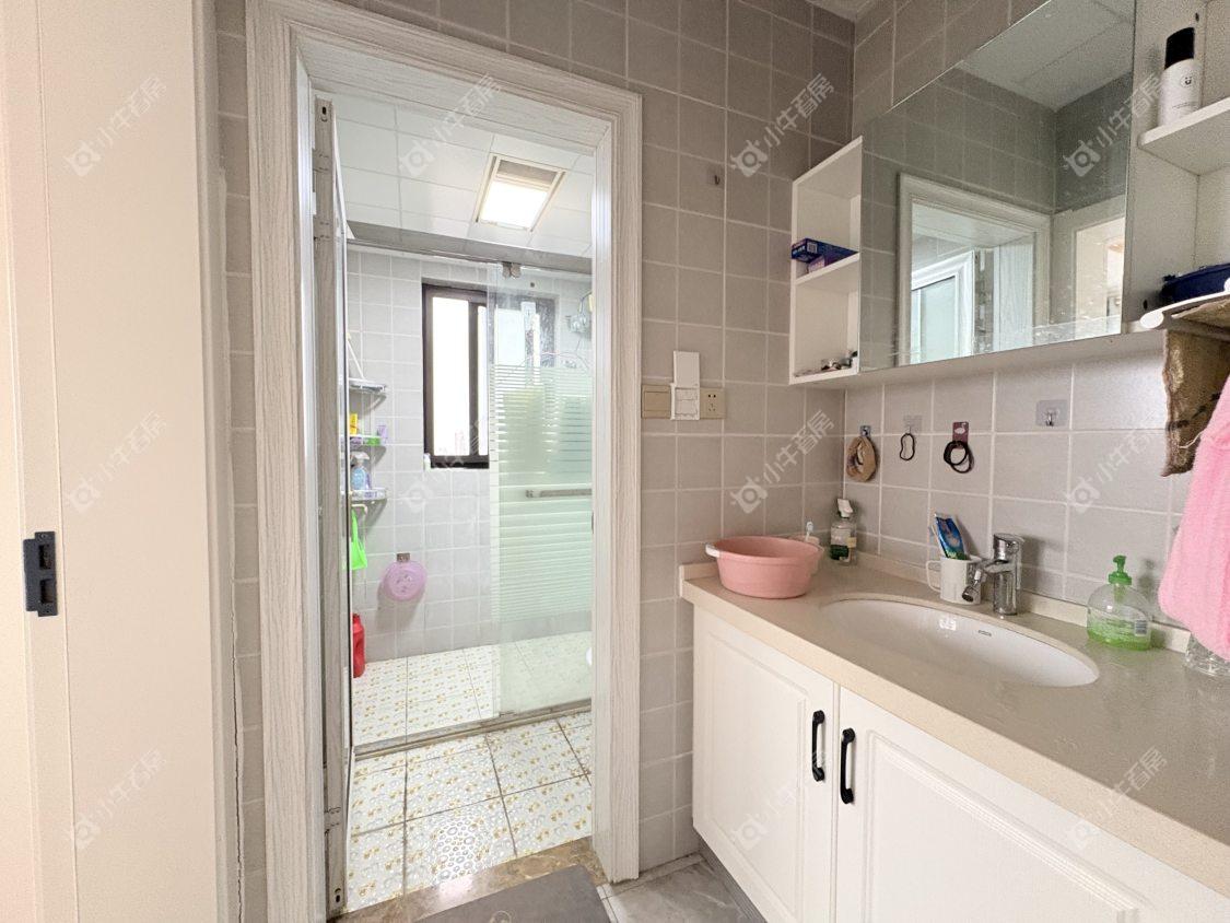 镇江吾悦华府金郡（丹阳）在售二手房源室内图_小牛看房