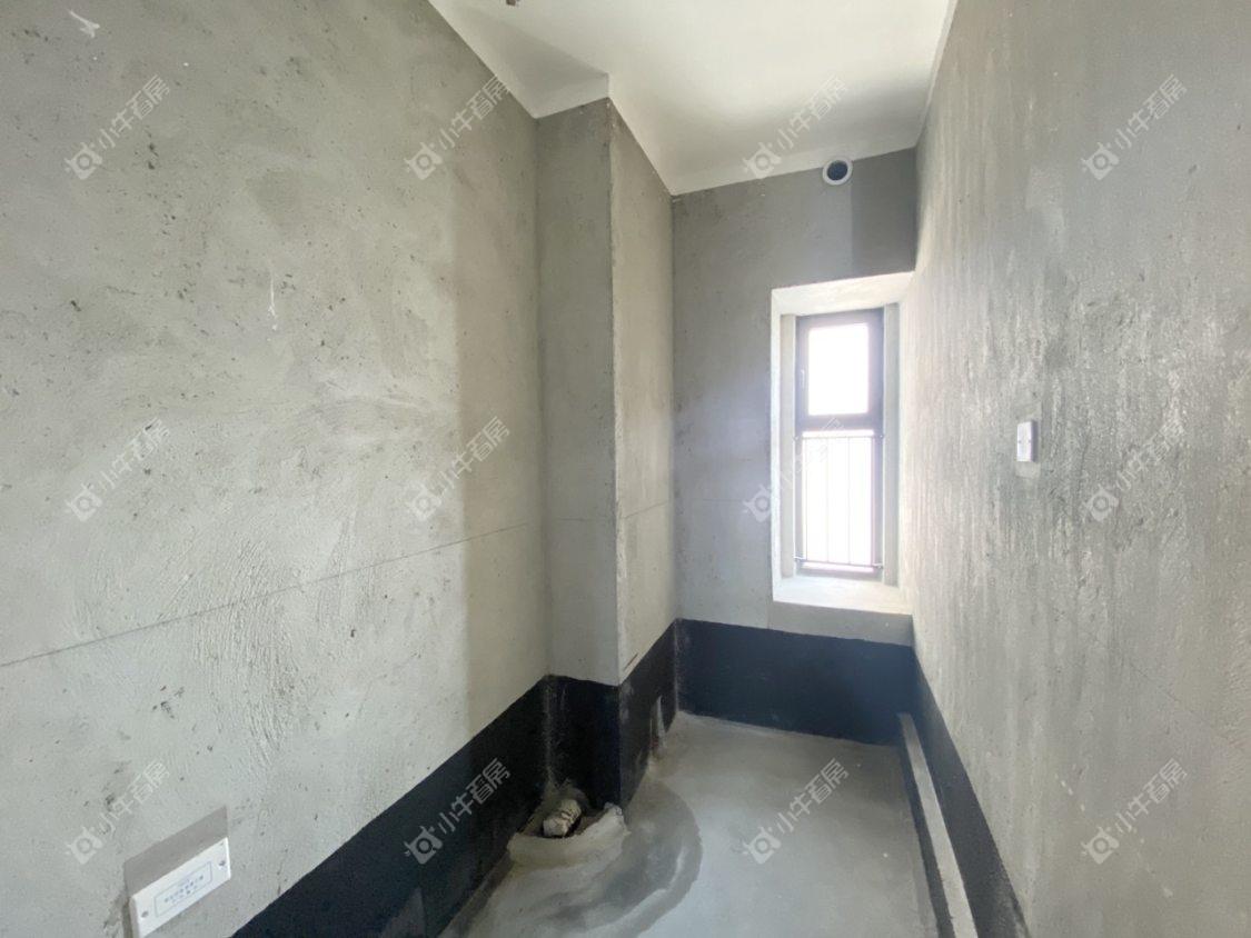 镇江碧桂园樾府在售二手房源室内图_小牛看房