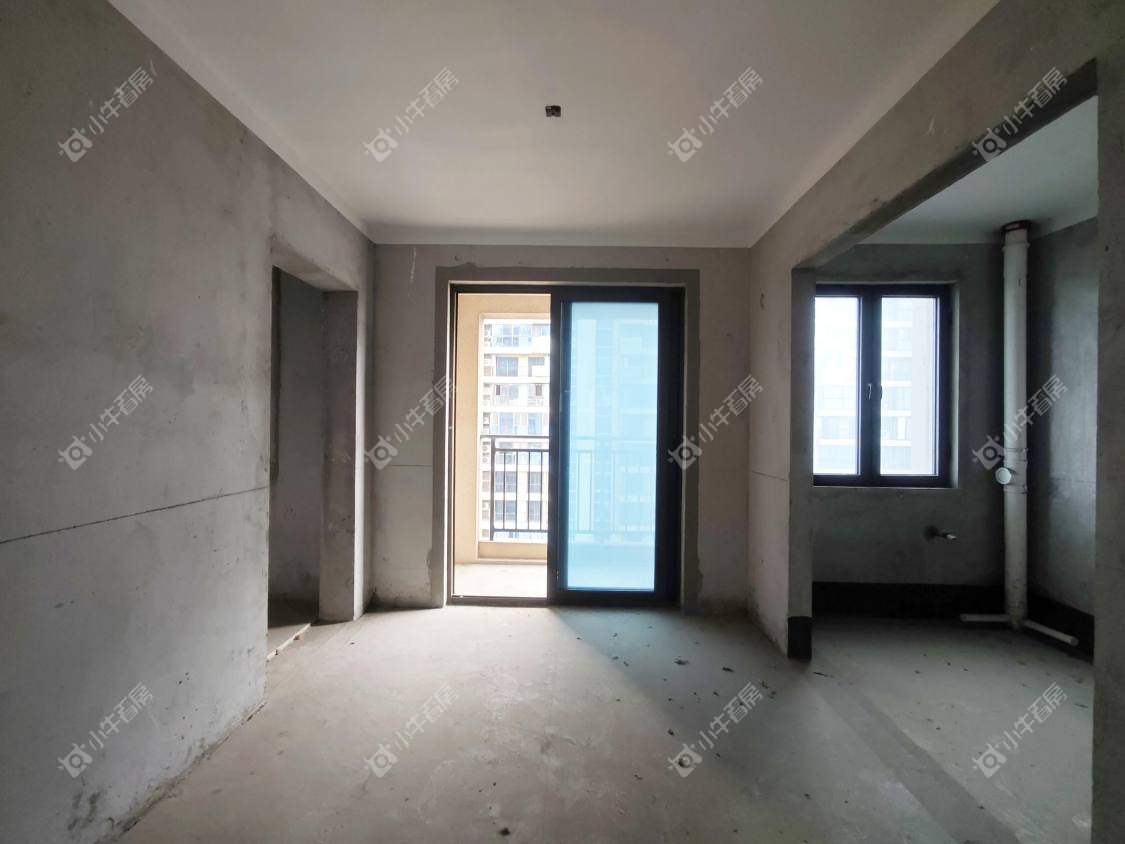 镇江碧桂园樾府在售二手房源室内图_小牛看房