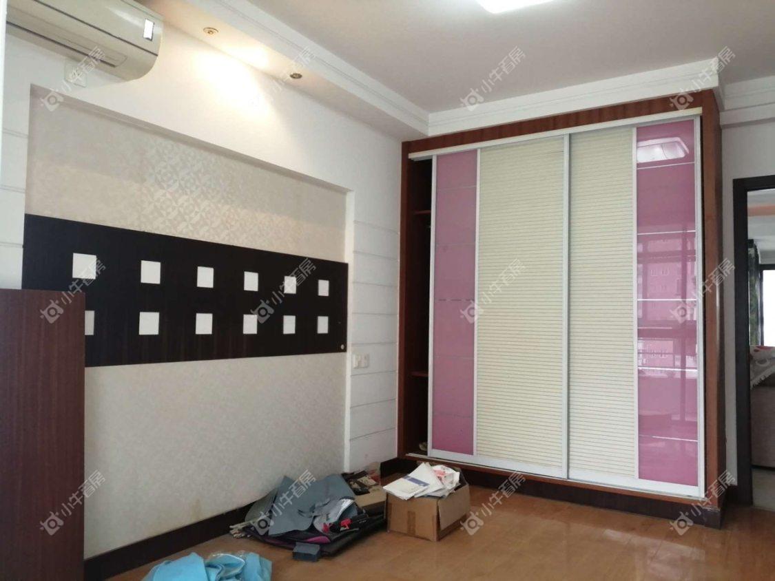 镇江凤翔花园在售二手房源室内图_小牛看房