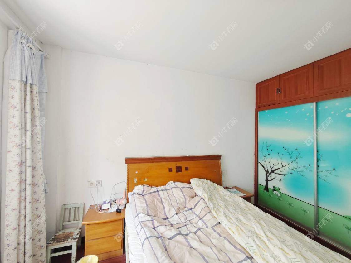 镇江水岸春天在售二手房源室内图_小牛看房