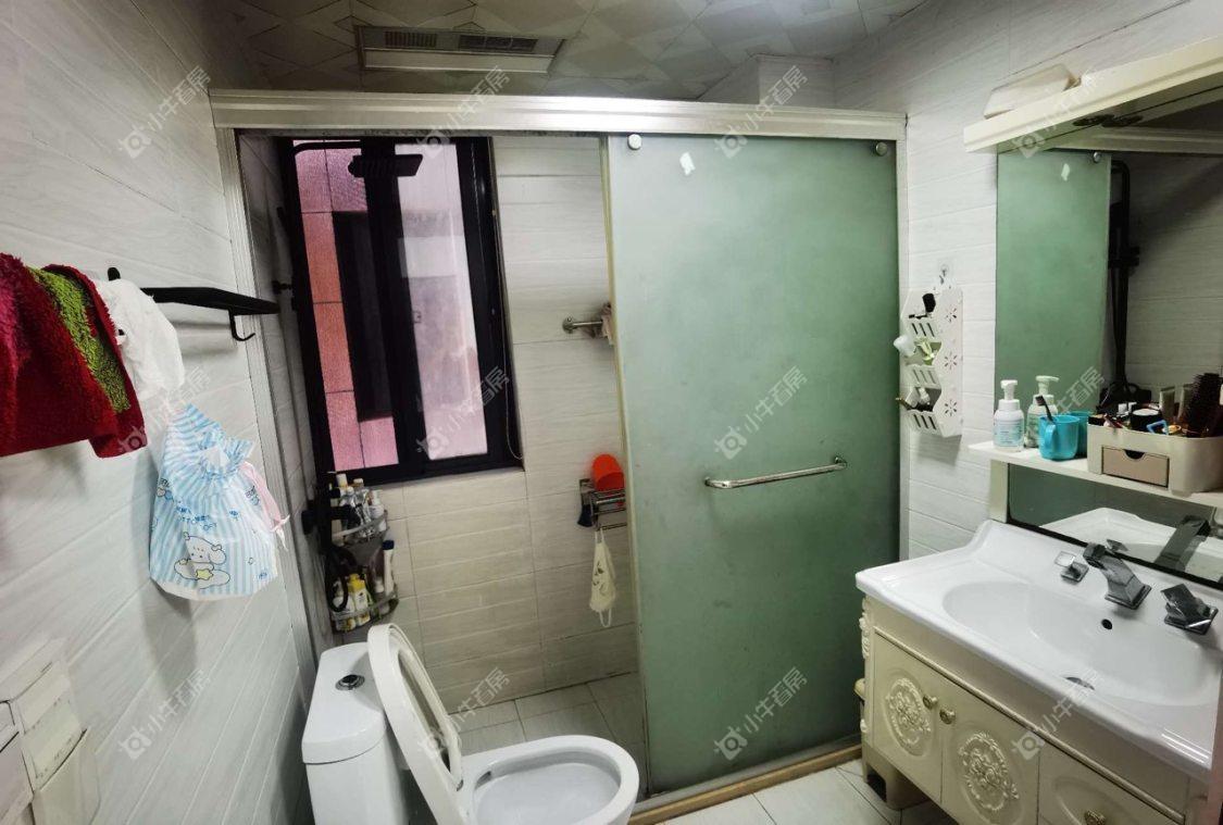 镇江凤凰新村在售二手房源室内图_小牛看房