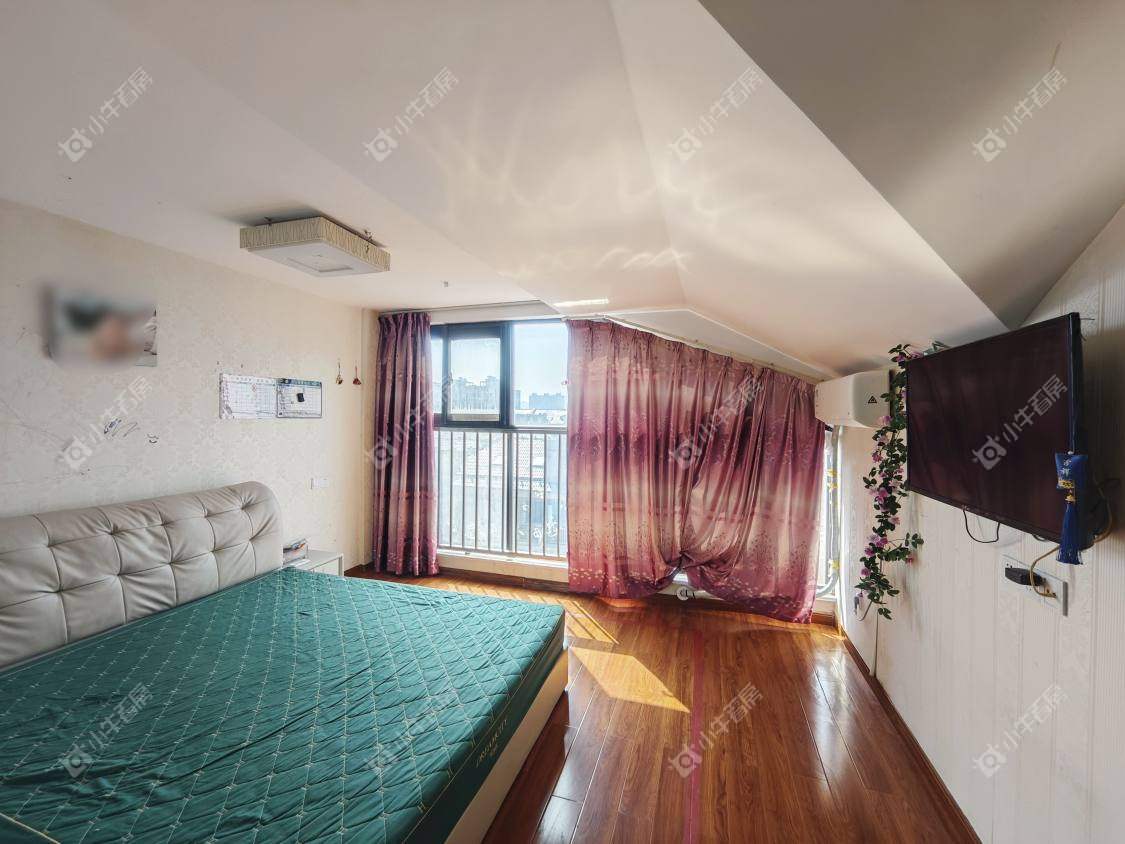 镇江世纪豪都在售二手房源室内图_小牛看房