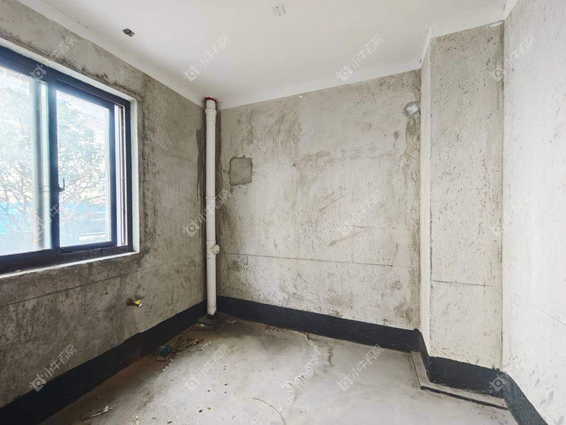 镇江天颐城在售二手房源室内图_小牛看房