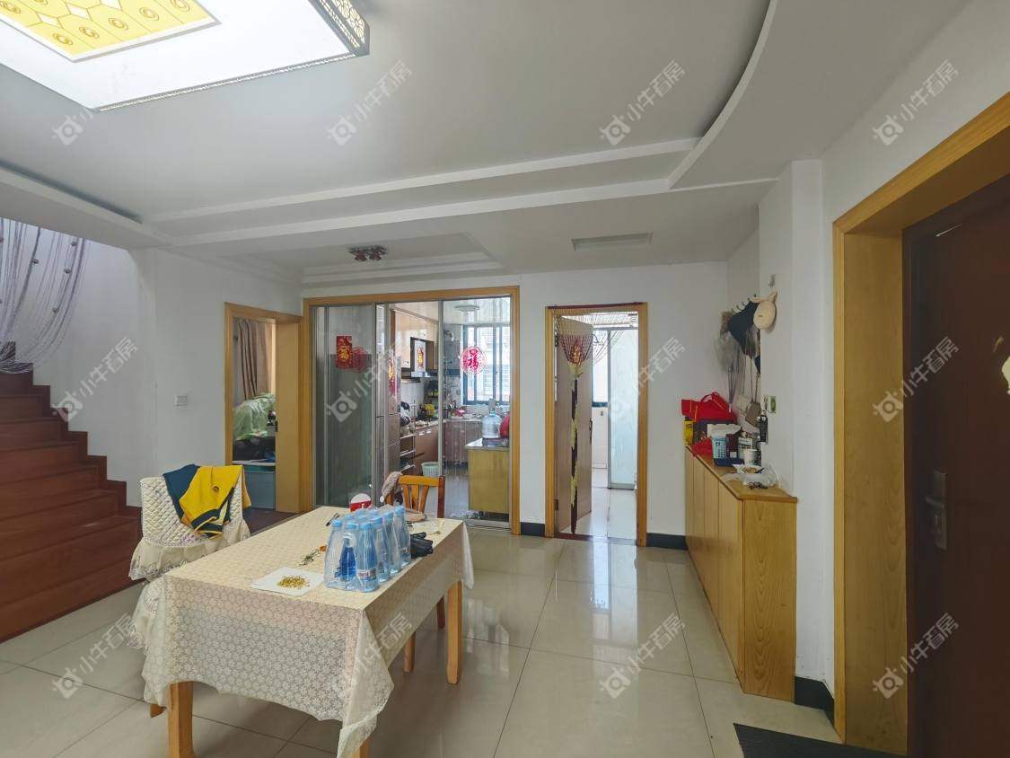 镇江欧洲城在售二手房源室内图_小牛看房