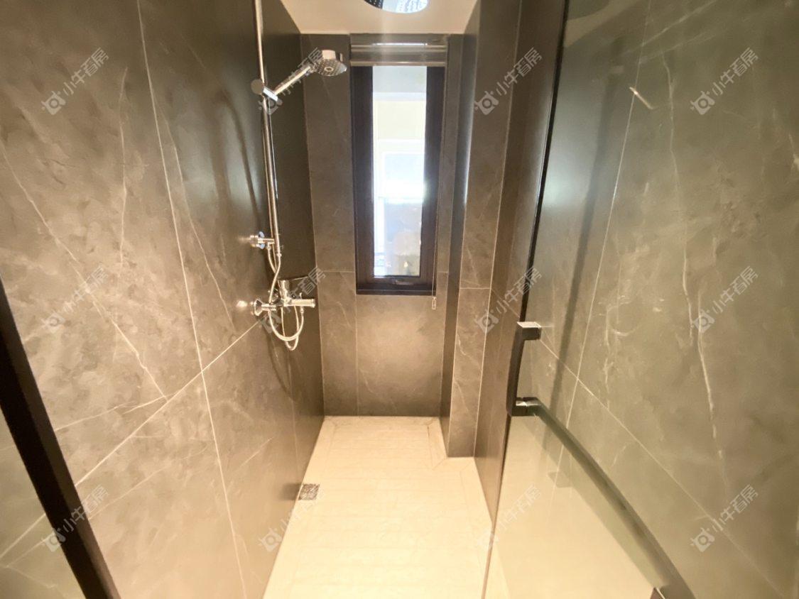 镇江华都翰林府在售二手房源室内图_小牛看房