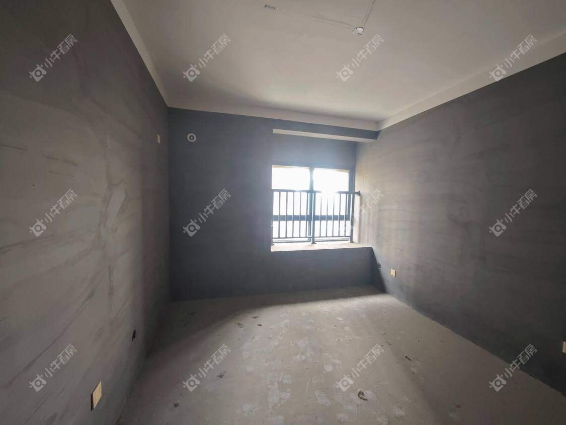 镇江荣城国际一期在售二手房源室内图_小牛看房