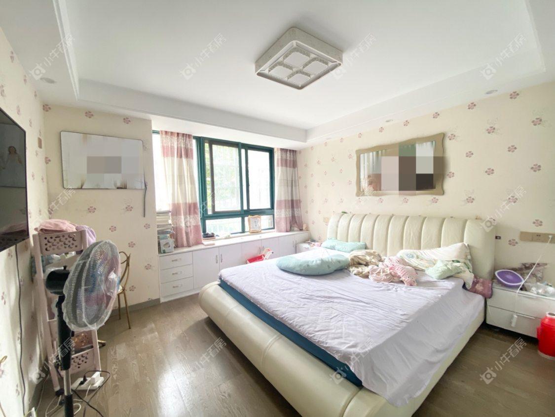 镇江欧洲城在售二手房源室内图_小牛看房