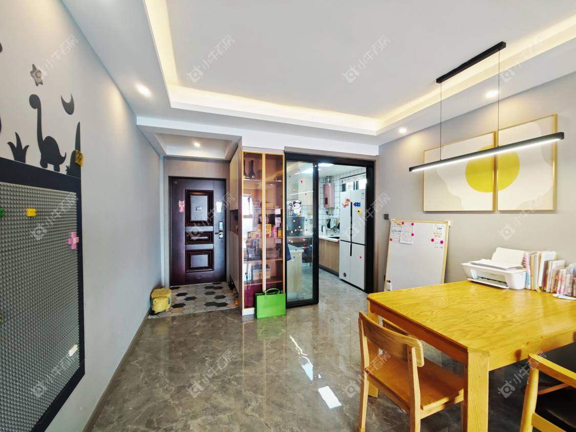 镇江万善上院在售二手房源室内图_小牛看房