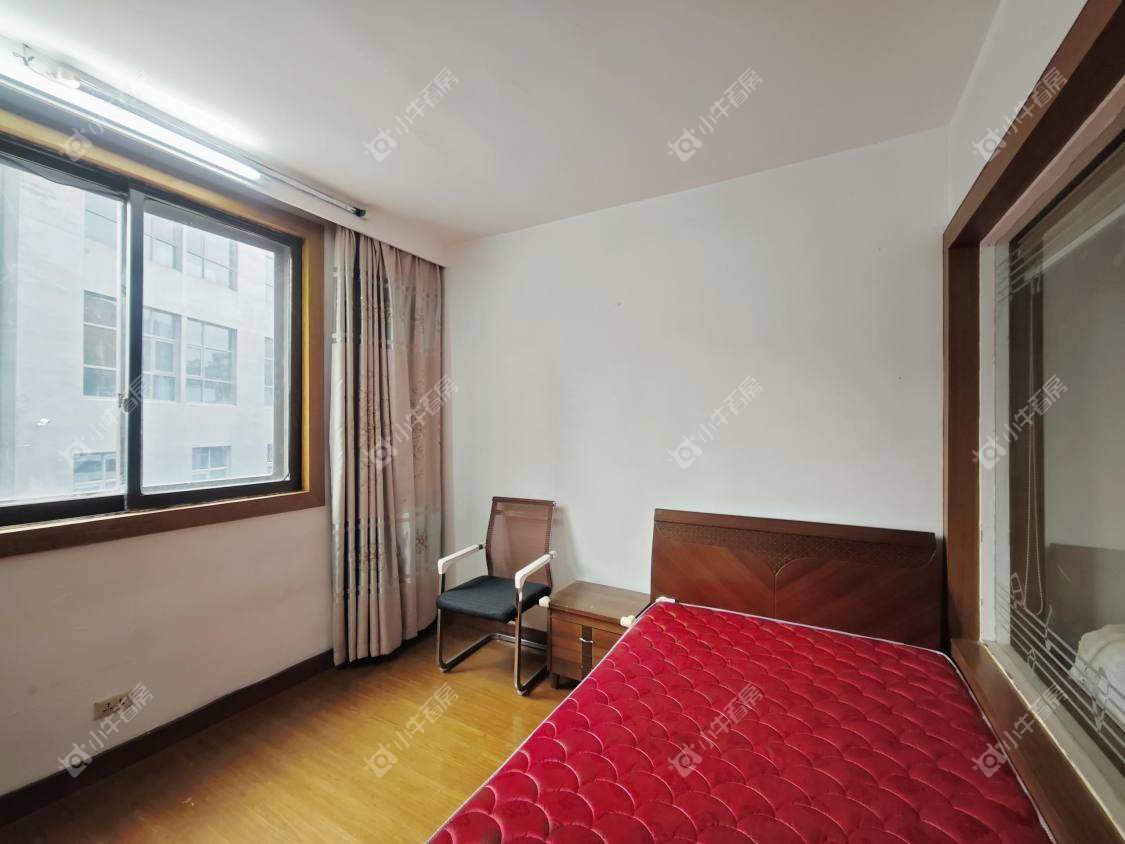 镇江云阳新村在售二手房源室内图_小牛看房