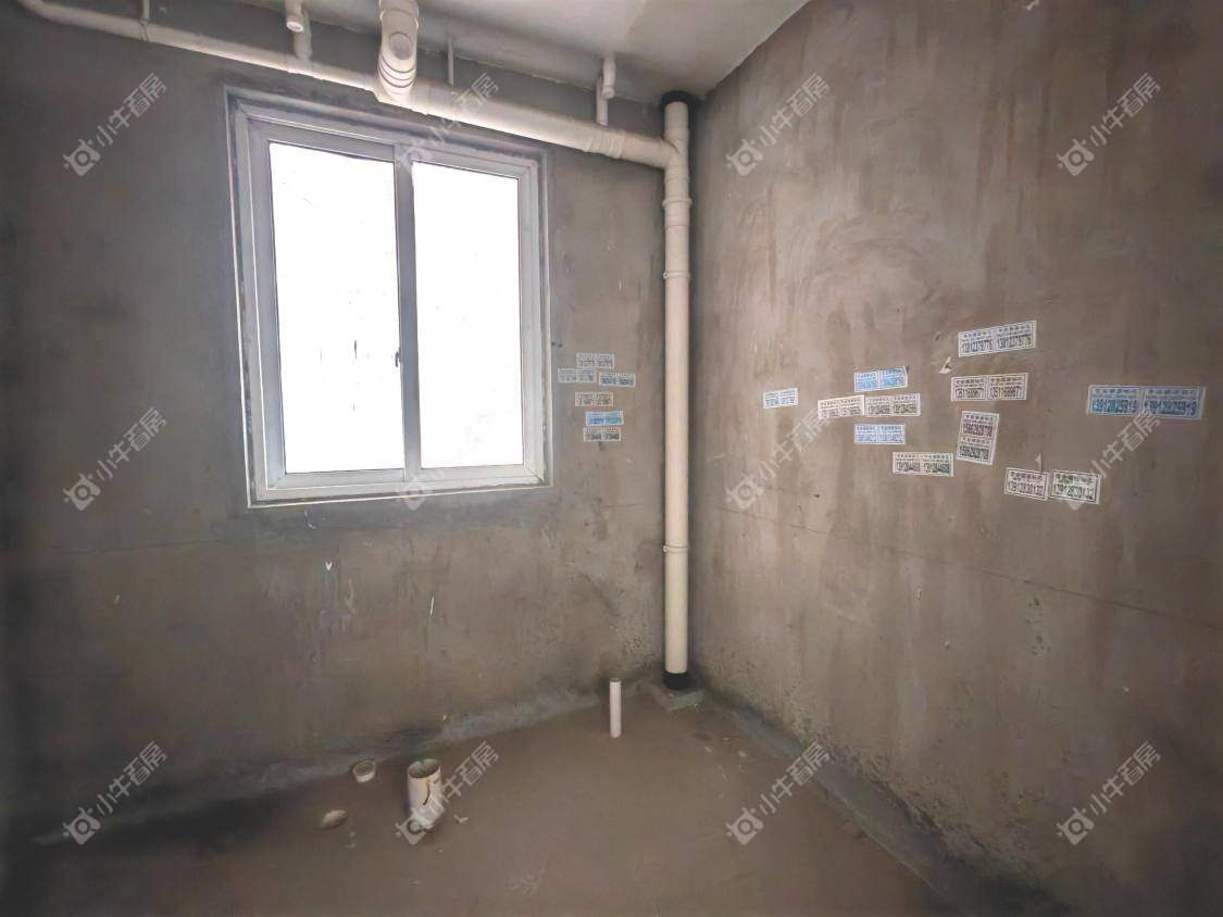 镇江东南新城在售二手房源室内图_小牛看房