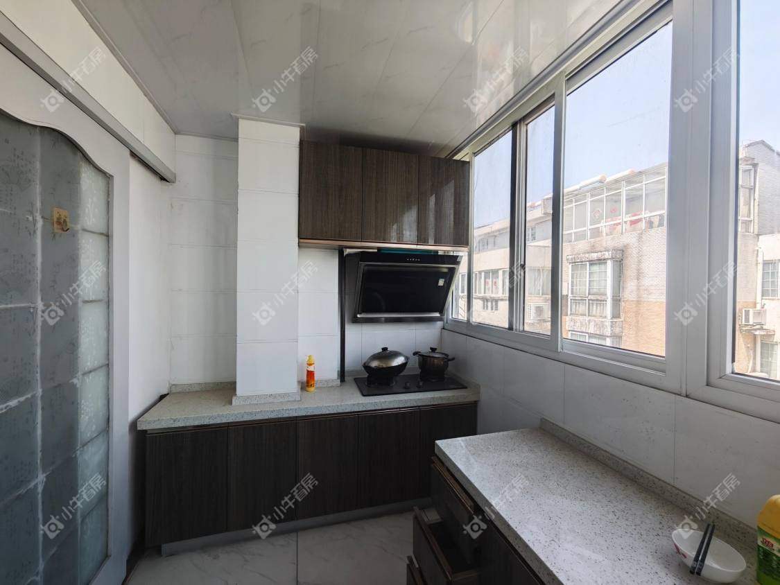 镇江乾泽园在售二手房源室内图_小牛看房