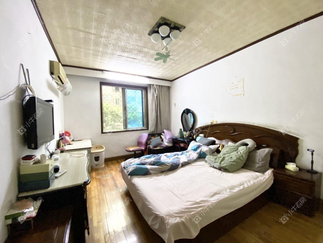 镇江健康园在售二手房源室内图_小牛看房